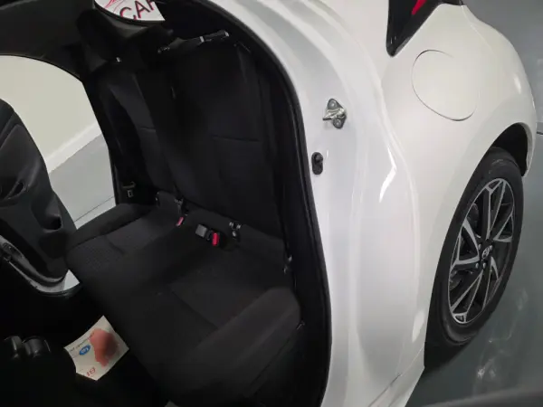 Toyota Yaris 1.5 HDF EXCLUSIVE 71