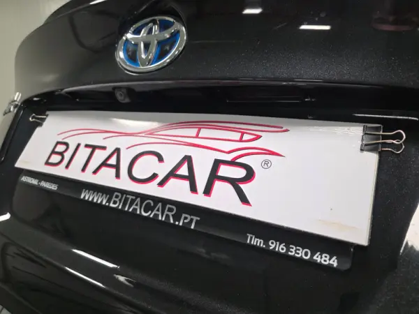 Toyota C-HR 1.8 HSD CONFORT 44