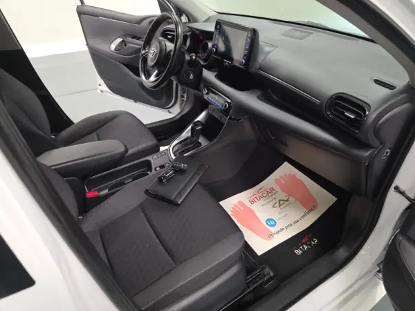 Toyota Yaris 1.5 HDF EXCLUSIVE 86