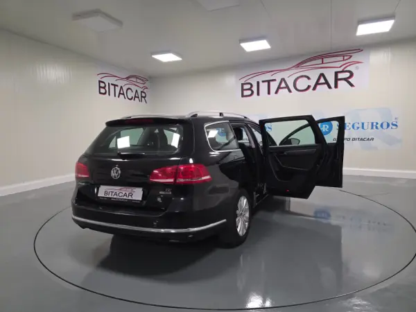 Volkswagen Passat 1.6 TDI Confortline 45