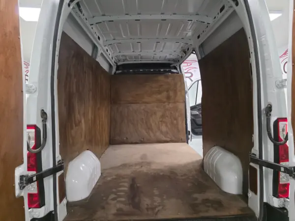 Renault Master 2.3 dCi L2H2 3.5T 50