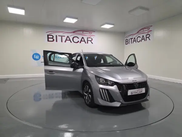 Peugeot 208 1.2 STYLE 34