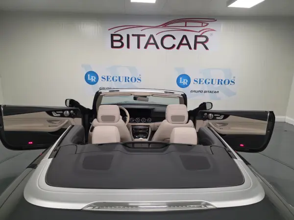 Mercedes-Benz E 300 AMG CABRIO 49