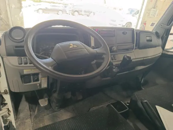 Mitsubishi Fuso Canter 3S13 FEA01CL4SE BASCULANTE IVA DEDUTIVEL 4