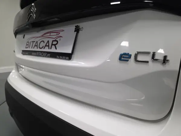 Citroen e-C4 SHINE 34