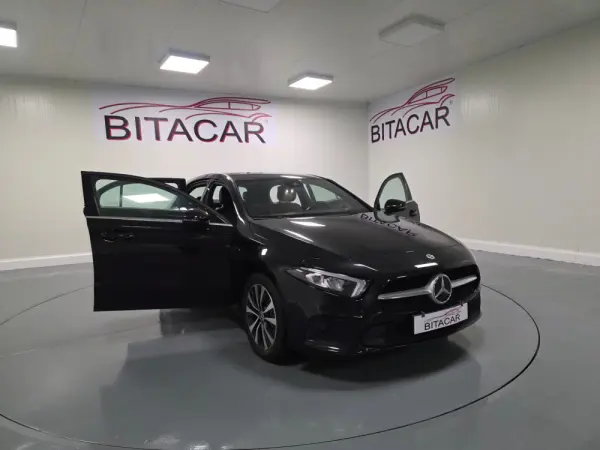 Mercedes-Benz A 250 e Style Plus 3
