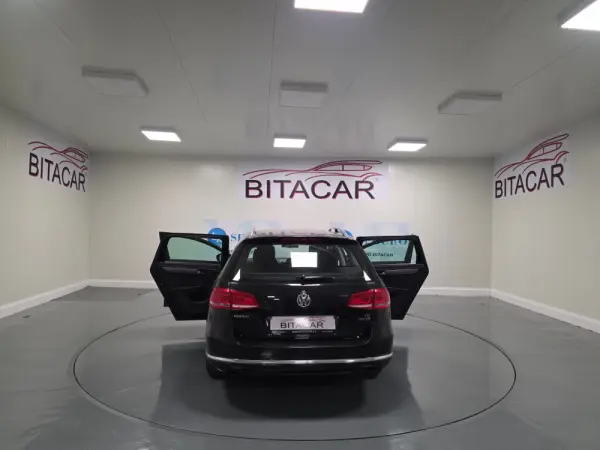 Volkswagen Passat 1.6 TDI Confortline 43