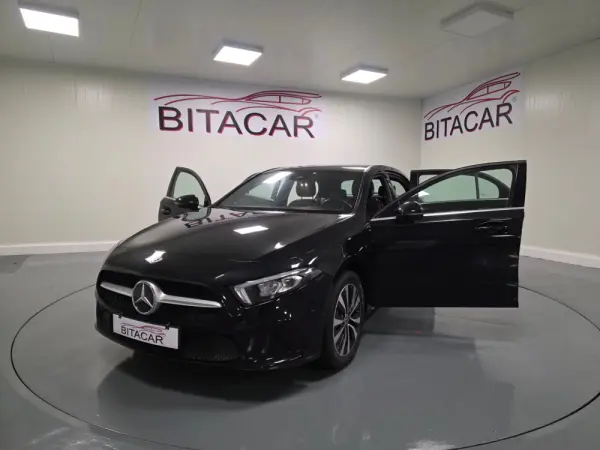 Mercedes-Benz A 250 e Style Plus 18