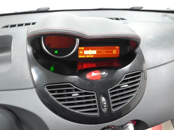 Renault Twingo 1.2 16V Dynamique 86