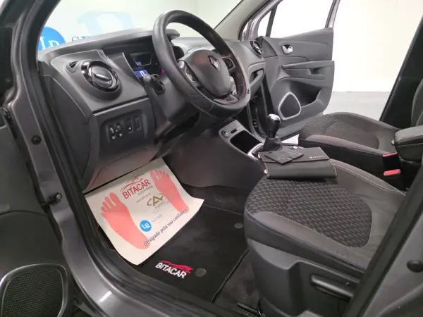 Renault Captur 1.5 DCI EXCLUSIVE 102