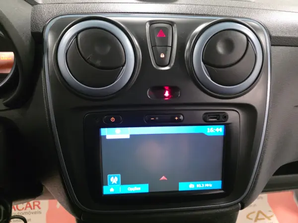 Dacia Lodgy 1.5 dCi Stepway 7L 103