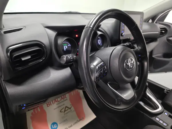 Toyota Yaris 1.5 HDF EXCLUSIVE 128