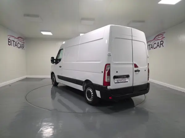 Renault Master L2H2 2.3 DCI 135CV GPS IVA DEDUTIVEL 19