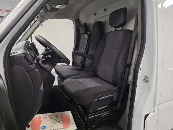 Renault Master L2H2 2.3 DCI 135CV GPS IVA DEDUTIVEL 54