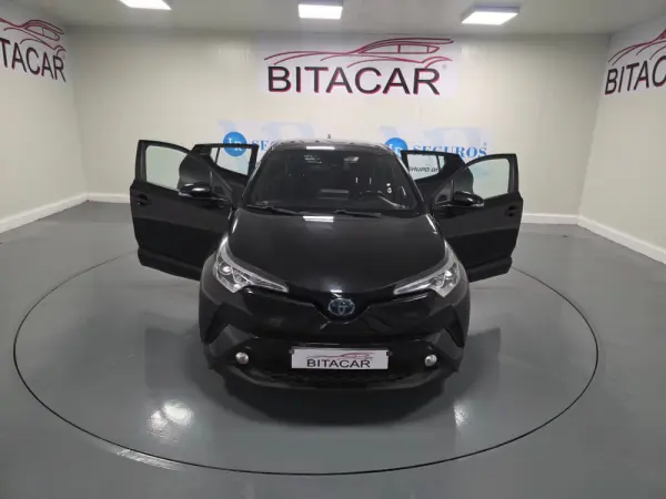 Toyota C-HR 1.8 HSD CONFORT 14