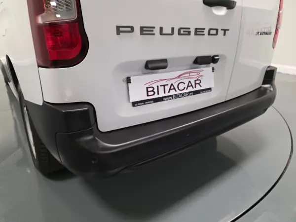 Peugeot Partner 1.5 BLUEHDI 100CV LONGA CAMARA TRASEIRA 39