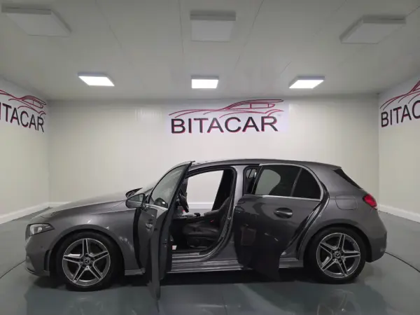 Mercedes-Benz A 180 d AMG Line Aut. 30