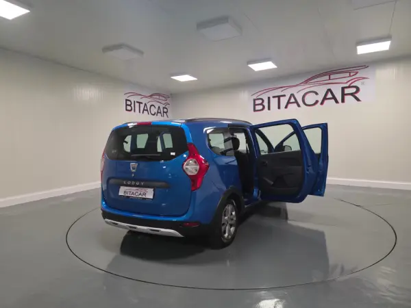 Dacia Lodgy 1.5 dCi Stepway 7L 53