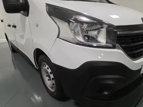 Renault Trafic 2.0 DCI L1H1 120CV IVA DEDUTIVEL 4