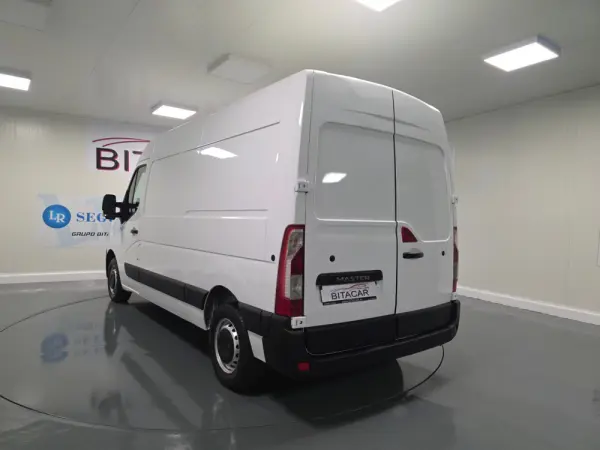 Renault Master L2H2 2.3 DCI 135CV GPS IVA DEDUTIVEL 20