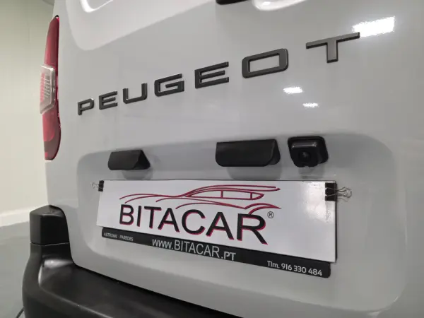 Peugeot Partner 1.5 BLUEHDI 100CV LONGA CAMARA TRASEIRA 44