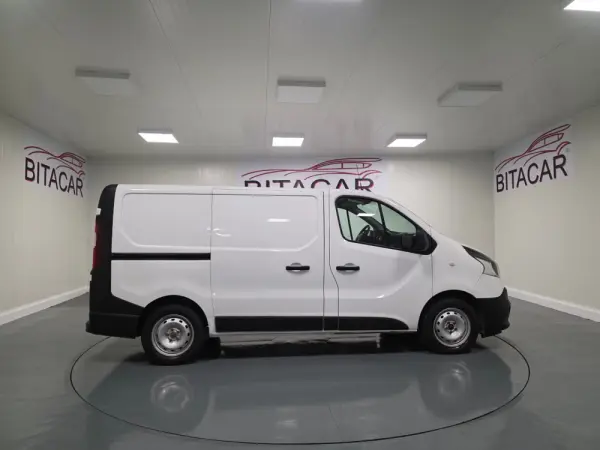 Renault Trafic 2.0 DCI L1H1 120CV IVA DEDUTIVEL 27