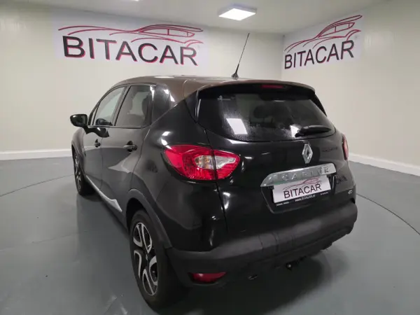 Renault Captur 1.5 dCi Exclusive 4
