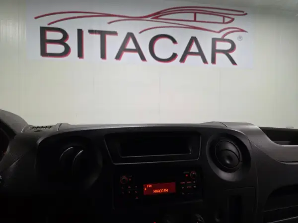 Renault Master 2.3 dCi L2H2 3.5T 73