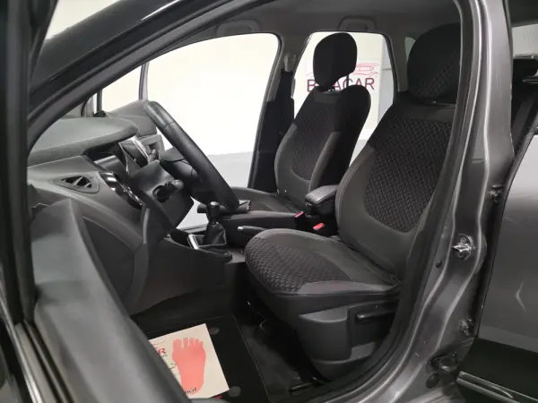 Renault Captur 1.5 DCI EXCLUSIVE 93