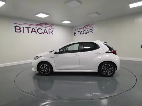 Toyota Yaris 1.5 HDF EXCLUSIVE 20