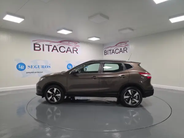 Nissan Qashqai 1.5 dCi N-Connecta Led 23