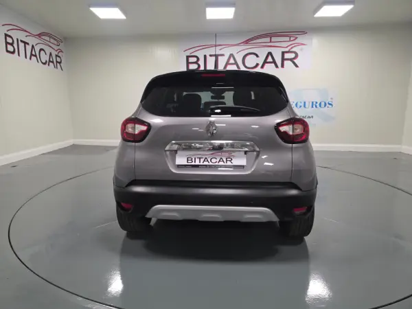 Renault Captur 1.5 DCI EXCLUSIVE 38