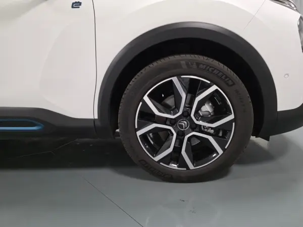 Citroen e-C4 SHINE 5