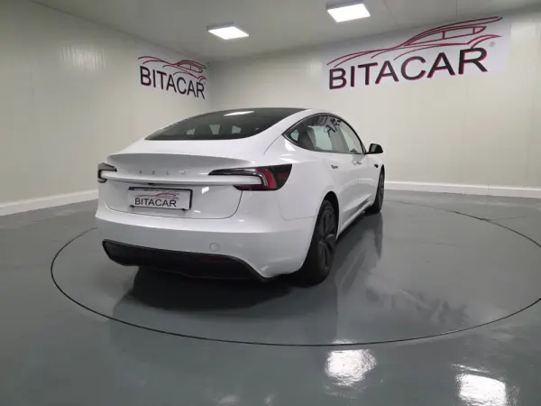 Tesla Model 3 Tração Traseira Premium 40