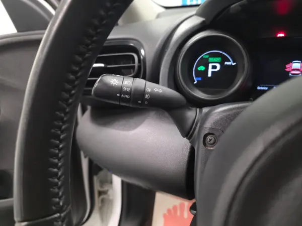 Toyota Yaris 1.5 HDF EXCLUSIVE 91