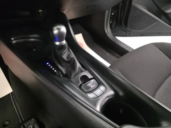 Toyota C-HR 1.8 HSD CONFORT 109