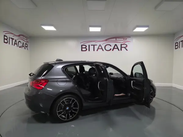 BMW 116 d Advantage 8