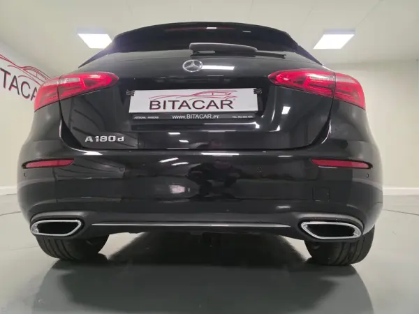 Mercedes-Benz A 180 D PROGRESSIVE 3