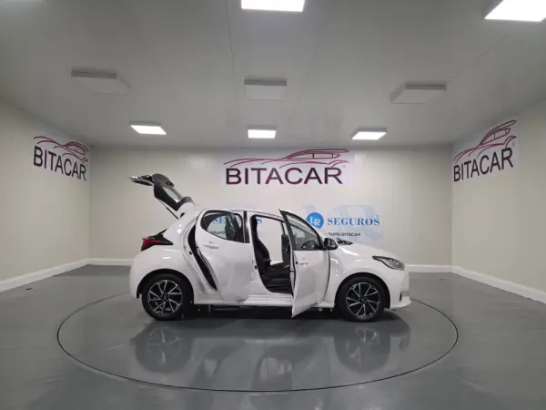 Toyota Yaris 1.5 HDF EXCLUSIVE 62