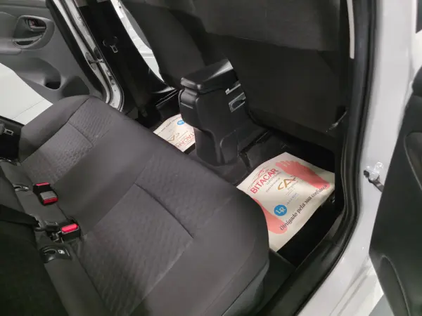 Toyota Yaris 1.5 HDF EXCLUSIVE 82