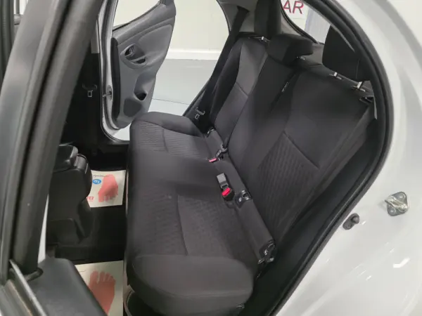 Toyota Yaris 1.5 HDF EXCLUSIVE 72