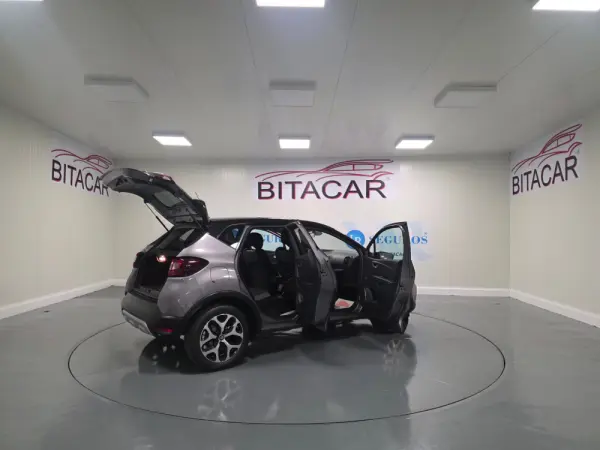Renault Captur 1.5 DCI EXCLUSIVE 62