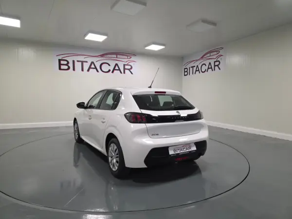 Peugeot 208 1.2 ACTIVE 24