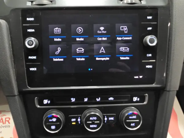 Volkswagen Golf 1.6 TDI CONFORTLINE 98