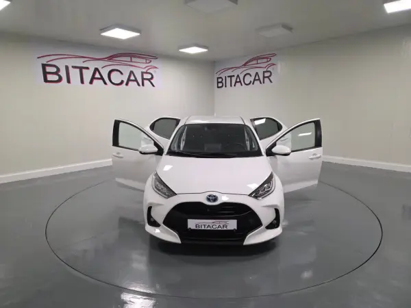 Toyota Yaris 1.5 HDF EXCLUSIVE 43