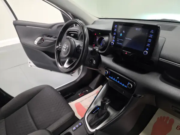 Toyota Yaris 1.5 HDF EXCLUSIVE 89