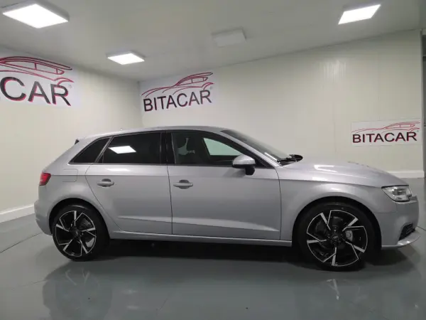Audi A3 Sportback 1.6 TDI Design 3