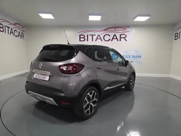 Renault Captur 1.5 DCI EXCLUSIVE 47