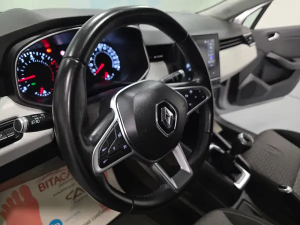 Renault Clio 1.0 TCE LIMITED 98