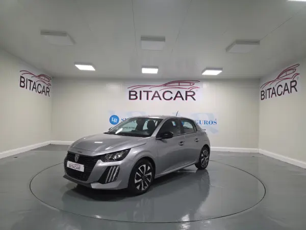 Peugeot 208 1.2 STYLE 14
